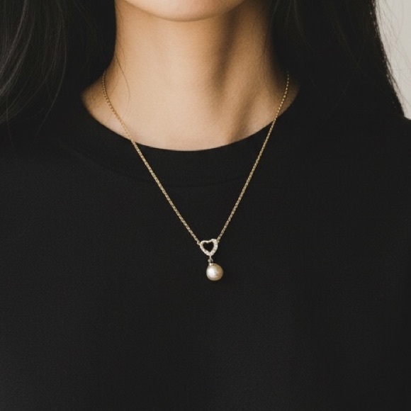 J. Crew Jewelry - 🩶 Sterling Silver Full of Love Heart & Pearl Pendant w/ Pave Crystals